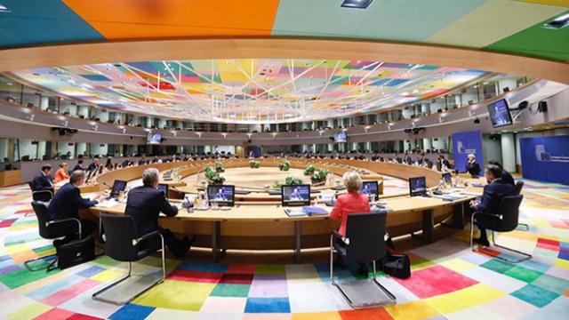AB liderleri zirve toplantısı için Brükselde