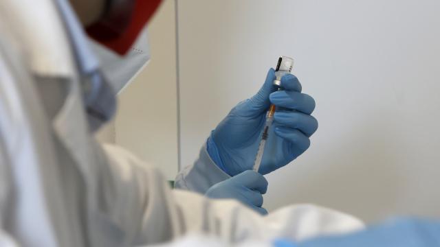 Türkiyede koronavirüs aşılaması: En yüksek günlük doza ulaşıldı