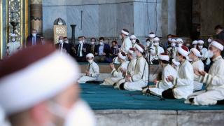 Cumhurbaşkanı Erdoğan, hafızlık öğrencilerinin icazet törenine katıldı