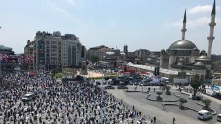 Taksim Camii ibadete açıldı