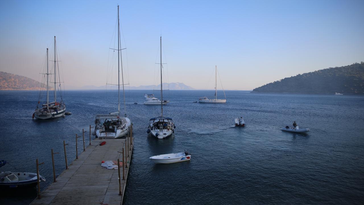Turistlerin Türkiye`ye kontrollü şekilde girmesi için çalışmalar yapıldığını anlatan Sili,