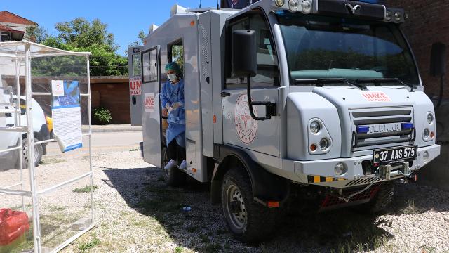 Kastamonuda vaka düşüşü mobil PCR test aracıyla sağlandı