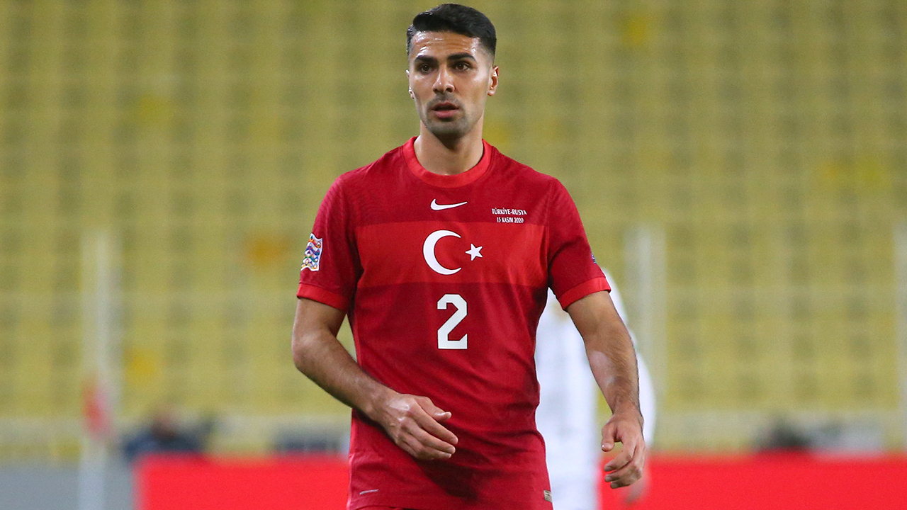 Mehmet Zeki Çelik - LOSC Lille