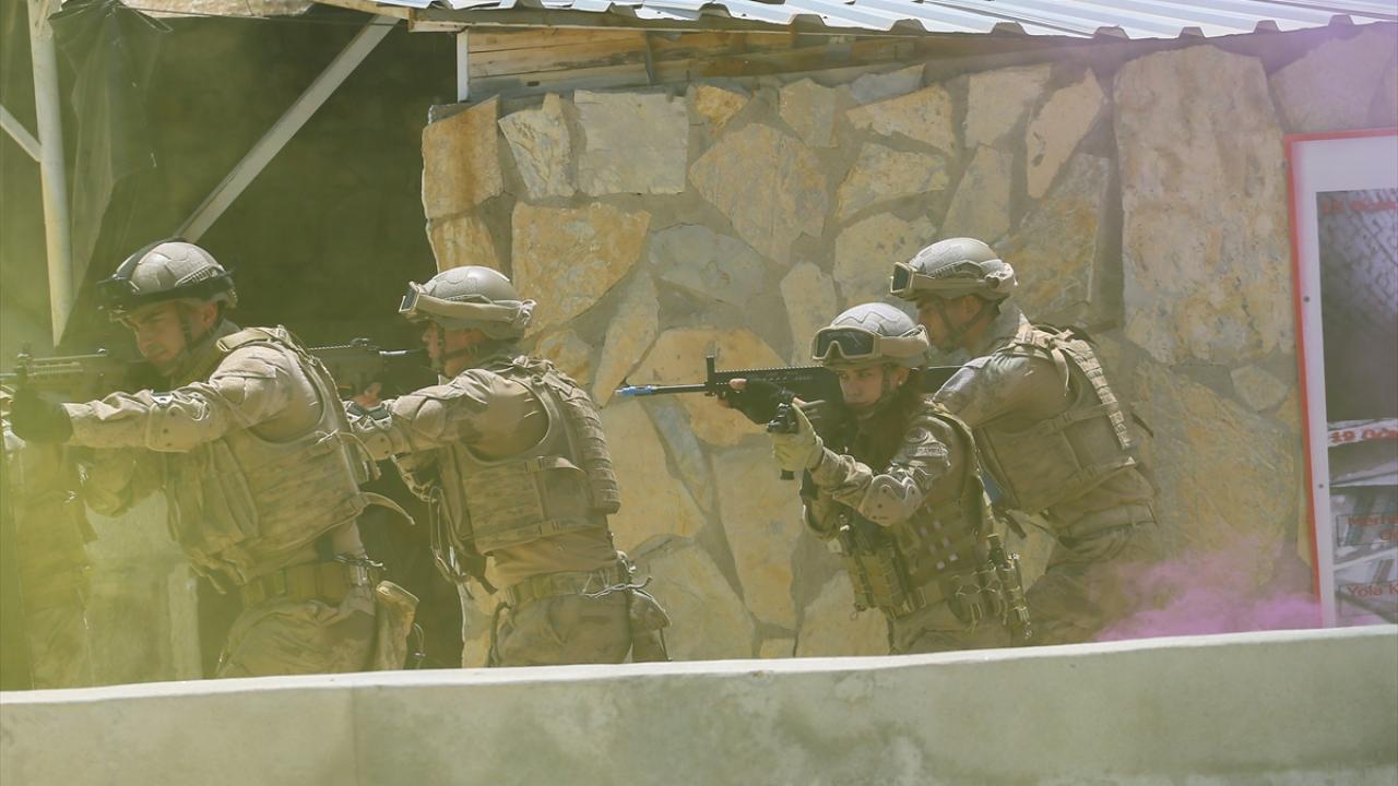 Gerçeği aratmayan tatbikat