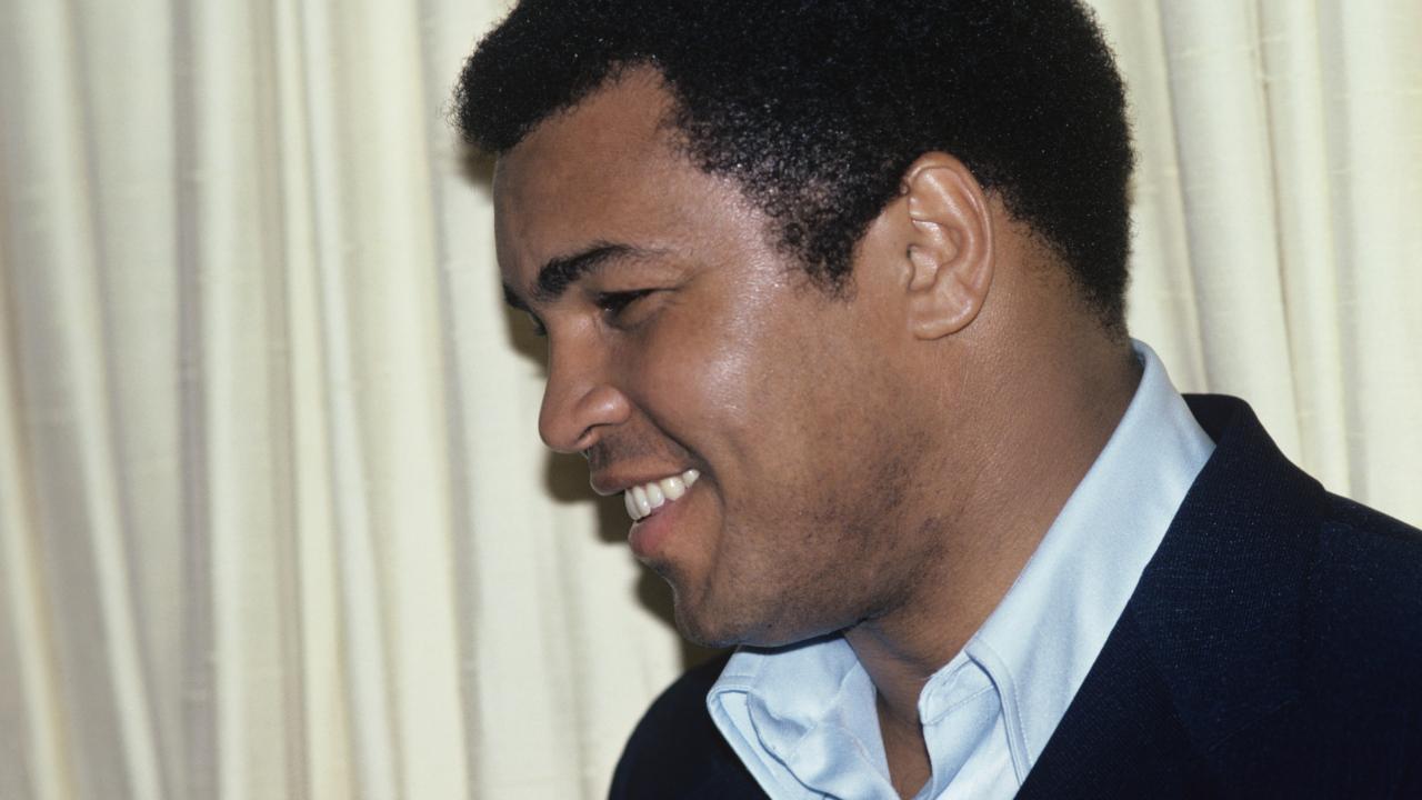 3 dünya şampiyonluğuna ulaşan ilk isim