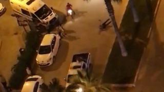 Çekim yapan muhabir araçtan düştü