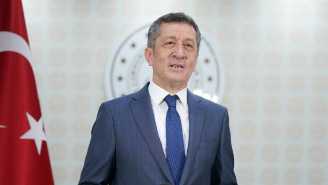 Bakan Selçuk: Riskli durum olursa okulları kapatırız