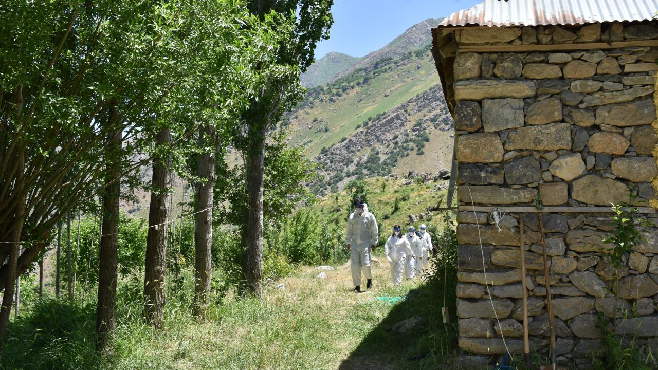 Bu rakamları tekrar sıfıra düşürmek için tüm kamu kurumları ve sivil toplum kuruluşlarıyla mücadele ettiklerini belirten Akbıyık, şunları kaydetti: