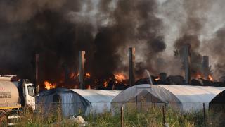 Adana'da geri dönüşüm tesisinde yangın
