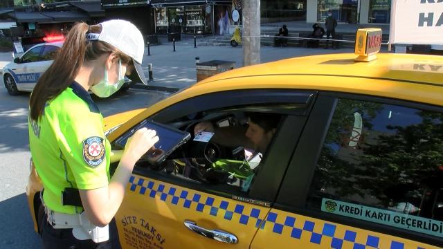 Bağdat Caddesinde toplu taşıma araçları denetlendi