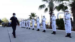 Milli Savunma Bakanı Akar: Mehmetçik, teröristlerin inlerini başlarına yıktı