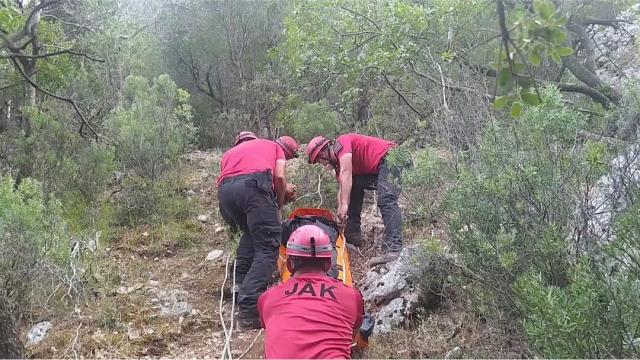 Antalyada dere yatağında erkek cesedi bulundu