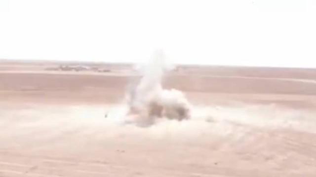Barış Pınarı bölgesinde bir araca tuzaklanmış bomba imha edildi