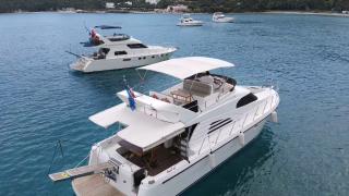 Mavi sularda güvenli tatil