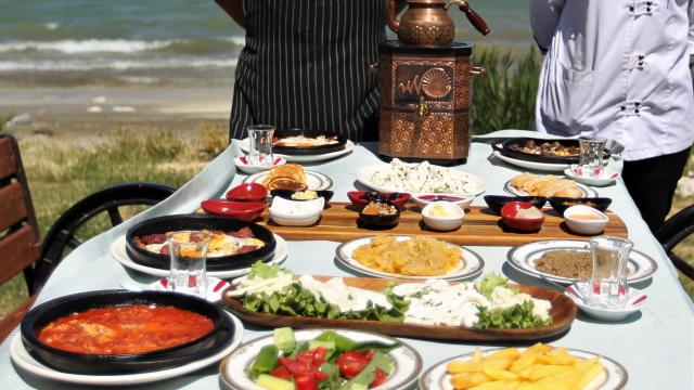 "Kahvaltının başkenti" Vanda "Dünya Kahvaltı Günü" etkinliği