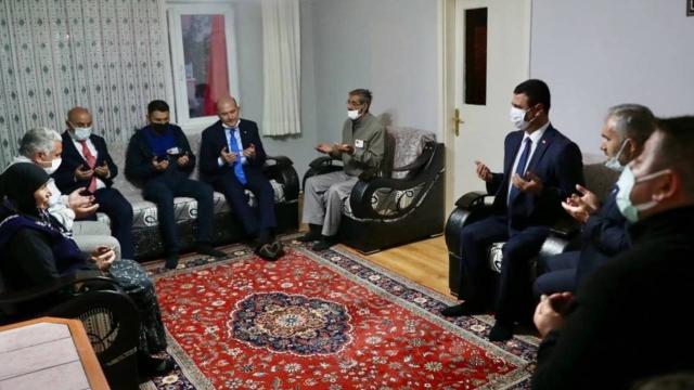 Bakan Soyludan şehit jandarma Keleşin ailesine taziye ziyareti