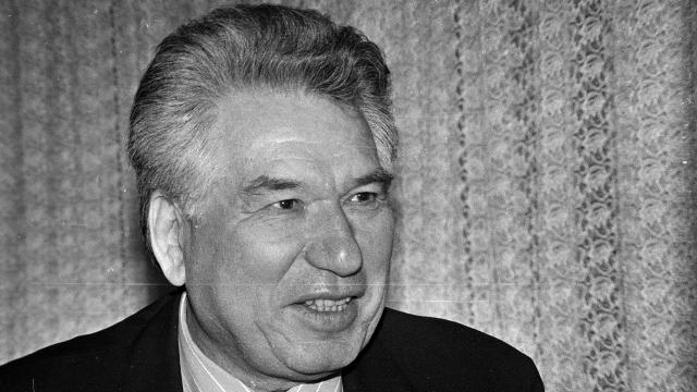 Türk dünyasının "Cengiz"i Aytmatov