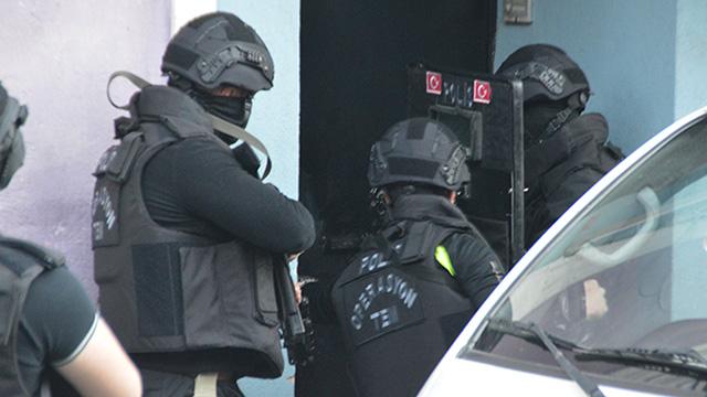 "Karagümrük çetesi" olarak bilinen suç örgütüne operasyon