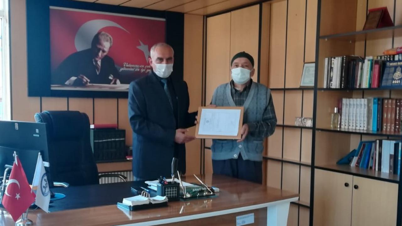 Zonguldaklı merhum hayırseverin TDV'ye bağışladığı binanın devir teslimi yapıldı