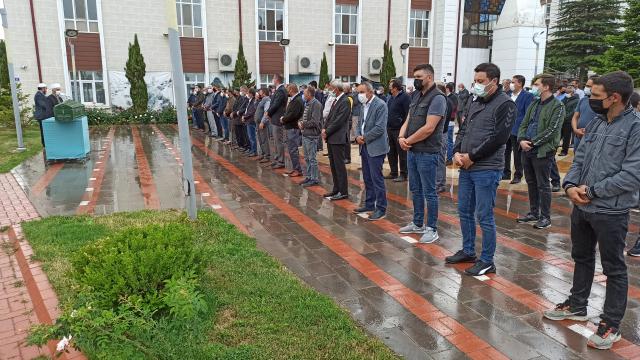 Ankaradaki kazada hayatını kaybeden 3 genç son yolculuğuna uğurlandı