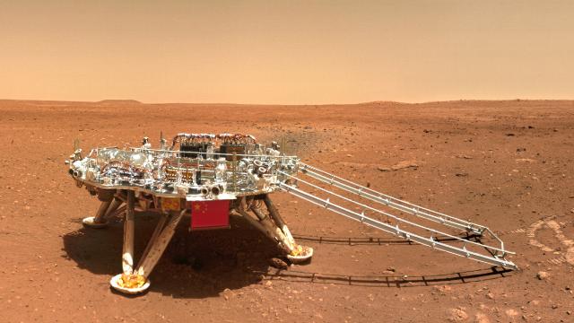 Çinin Mars aracı "Kızıl Gezegen" fotoğrafı gönderdi