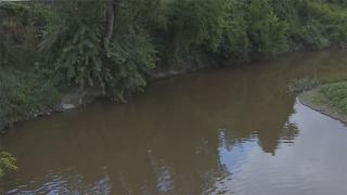 Renk değiştiren dereler şimdi de kötü koku yayıyor