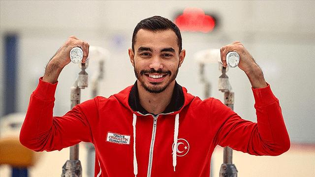 Milli cimnastikçi Ferhat Arıcandan altın madalya