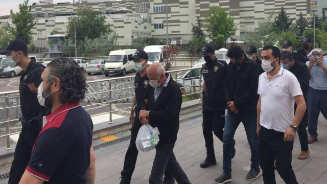Kamuya ait arazileri satmışlar