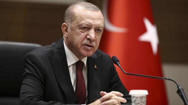 Cumhurbaşkanı Erdoğan, Galatasaraya başarı diledi