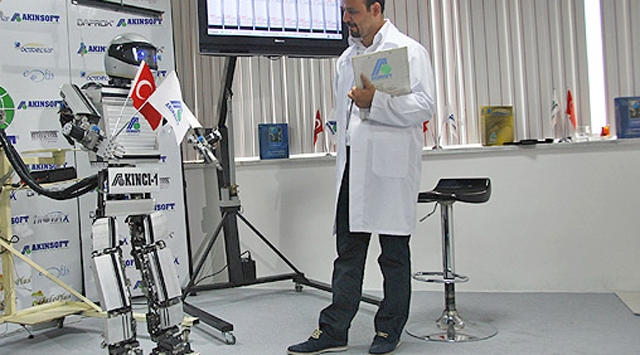 Yerli Robotlar Görücüye Çıktı