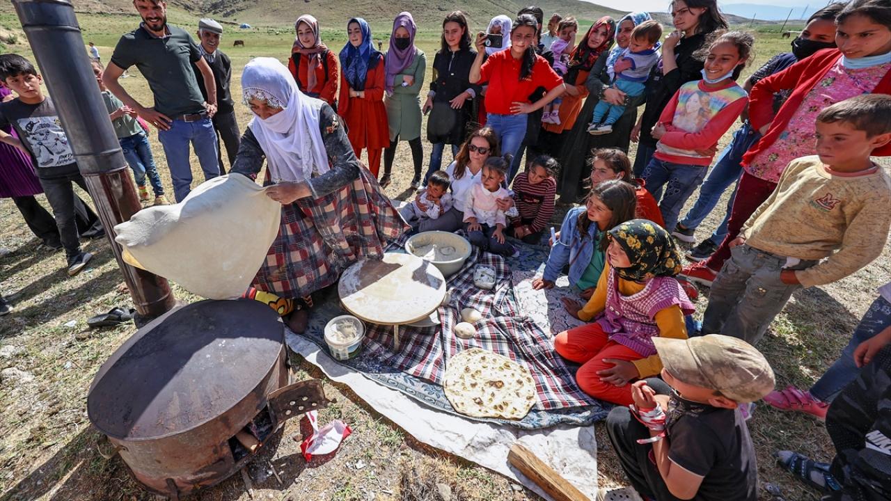 "Öğretmenlerin fedakarlığını burada görmek mümkün"