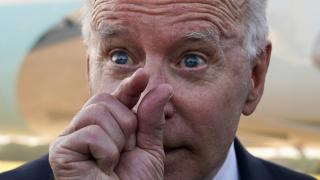 Biden'ın basın toplantısında ilginç anlar