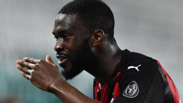 Milan, Fikayo Tomoriyi transfer etti