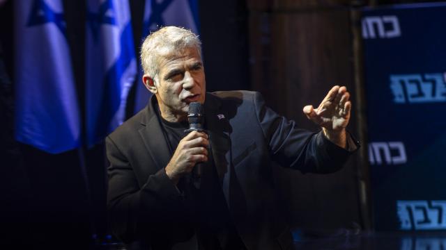 İsrail Dışişleri Bakanı Lapid: İran durdurulmalı
