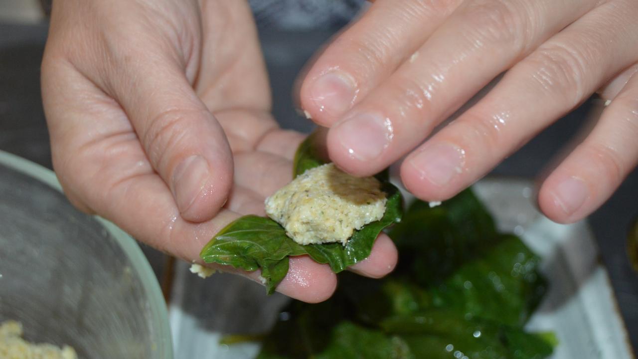 Yöresel lezzetlerin restoranlarda müşterilere sunulmasını takdir eden Alimoğlu,