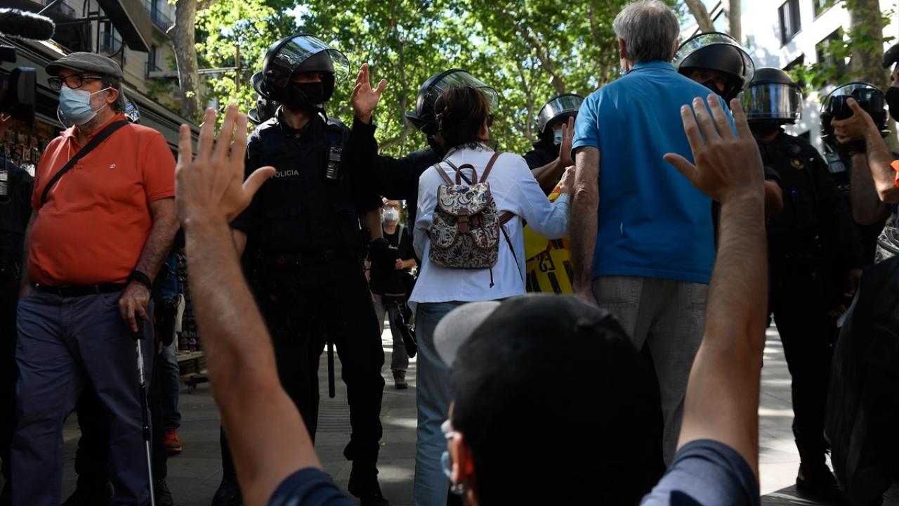 Muhalefetteki sağ partilerden tepki