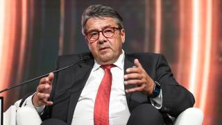Eski Alman Bakan Sigmar Gabriel TRT Deutsch'a konuştu