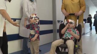 Siyam ikizleri iyileşiyor