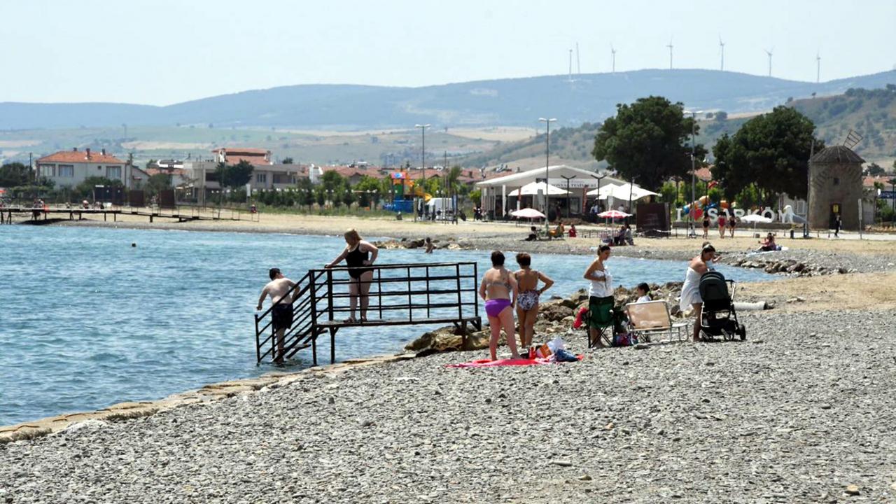 Belediye faaliyetlerini durdurdu