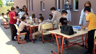 Salgın çocukları sosyal hayattan uzaklaştırdı