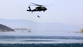 Mavi sularda nefes kesen tatbikat