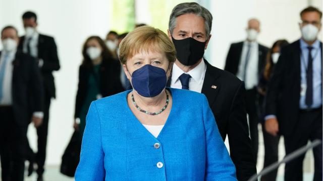Merkel: Libya halkının, gelecekleri hakkında kendilerinin karar vermesini istiyoruz