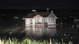 Ankara'da sağanak: Çok sayıda ev su altında kaldı