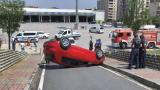 Beylikdüzü’nde direksiyon dersi aldığı otomobille takla attı, yaralandı