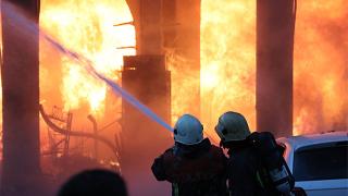 Kayseri'de bina yangını: 9 kişi hastaneye kaldırıldı