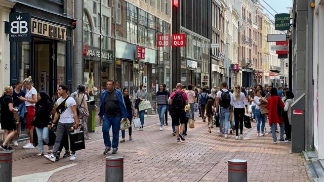 Hollandada "riskli ülkelere seyahat" kuralları değiştirildi