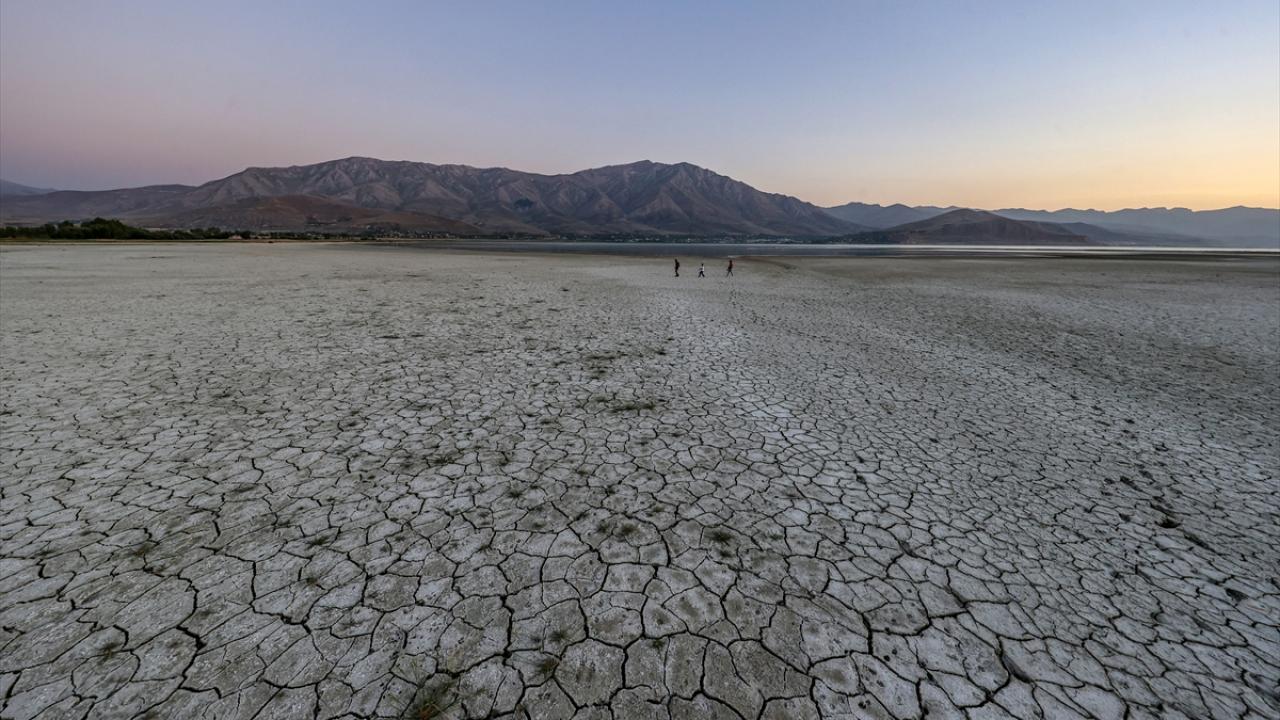 "Yağışın 4 katı buharlaşma var"
