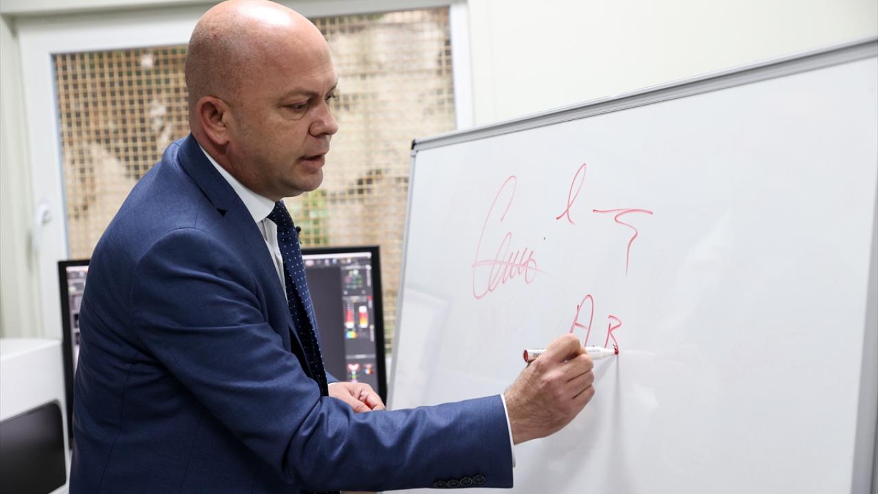 "Hiçbir şart ve koşulda kimseye imzalı boş kağıt vermeyin"