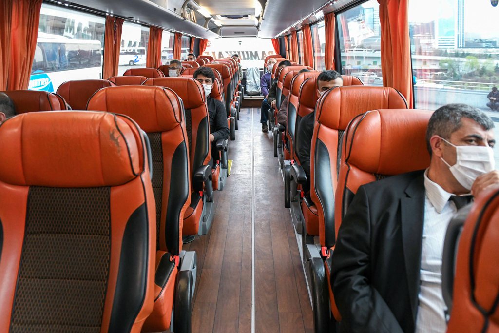 Toplu taşımada kapasite sınırlaması sona eriyor