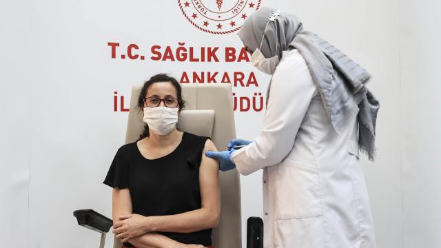 Uzmanlar uyarıyor: Aşının 2. dozu ihmal edilmemeli
